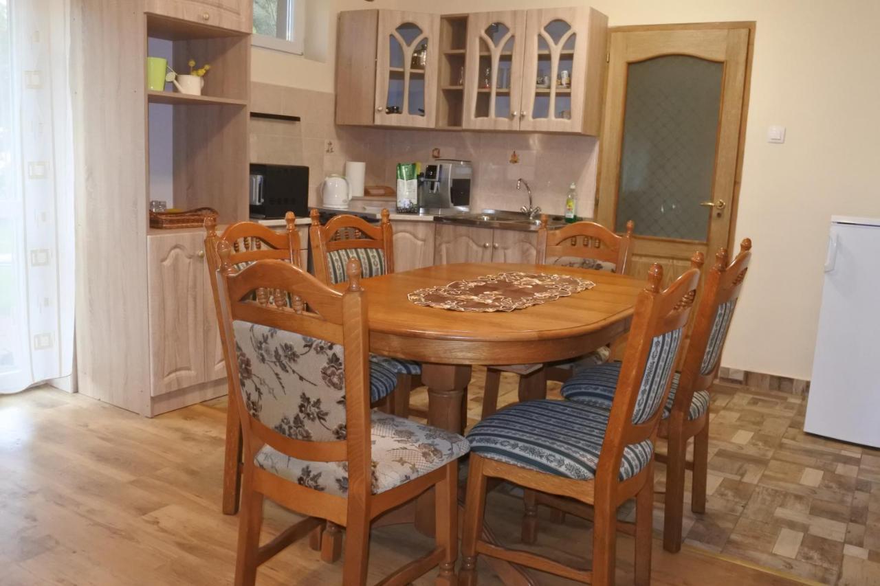 Apartment Tessedik Vendeghaz